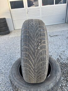 Pneumatiky 195/60 R15 zimné - 2