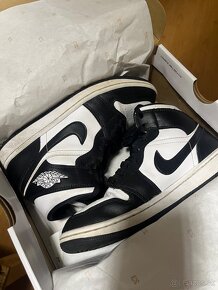 Jordan 1 Black & White - 2