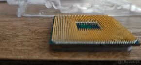 AMD Ryzen 5 3600 - 2