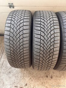 Predám 235/55r20 - 2