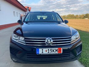 Volkswagen Touareg  3.0 V6 TDI BMT 4XMOTION VZDUCH - 2