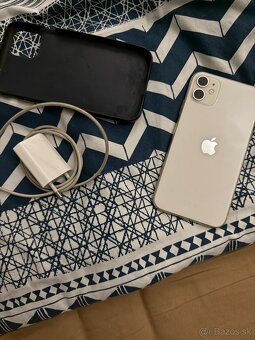 Predám iPhone 11 128GB - 2