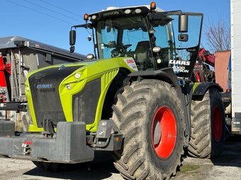 Predám Claas XERION 4000 VC - 2