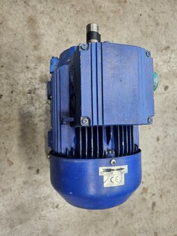 Elektromotor 2,2 kw, 1400 ot/min - 2