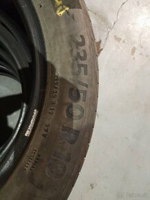 Predam letne pneu Continental 235/50 R19 - 2