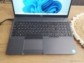 notebook Dell 5500 - i5-8365u, 16GB, 512GB SSD, Windows 11 - 2