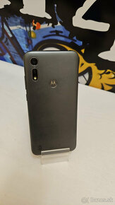 Motorola moto e6i siva farba 32gb verzia odblokovany - 2