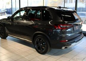 BMW X5 xDrive30d / 7míst / vzduch nafta automat - 2