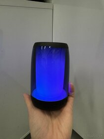 bluetooth reproduktor s LED lampou čierny - 2