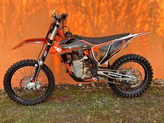 KTM SX-F 450 rv.2022 - 2