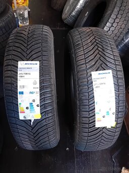 2x nové celoročné pneu 215/70R16 Michelin - 2