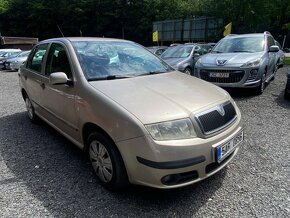 Škoda Fabia Sedan 1.2HTP 47kW el.okna serviska 212tkm ČR - 2