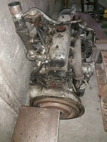 Motor a prevodovka Avia - 2