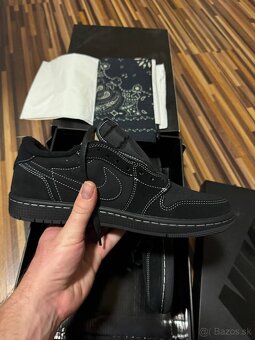 Air Jordan 1 low x Travis Scott Phantom - 2