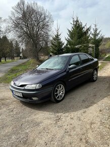 Renault laguna 1.8i - 2