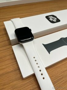 Apple Watch SE 44mm čierna - 2