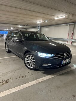 Volkswagen Passat Variant 2.0 TDI EVO Business DSG, 12/2020 - 2