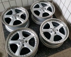 RH RAU Vesuv 8,5J R19 et49 5x112 - 2