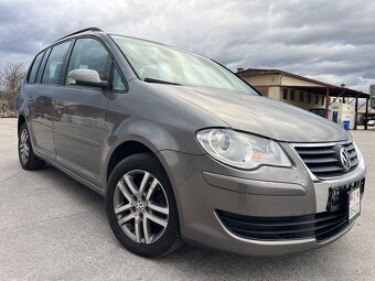 VOLKSWAGEN TOURAN 1,9TDi 77kW BXE 7 MIEST dovoz FR - 2