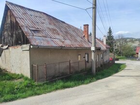 Predaj rodinného domu v obci Poniky, okres Banská Bystrica. - 2