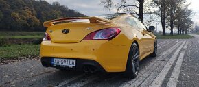 Hyundai Genesis coupe 3.8 V6 - 2