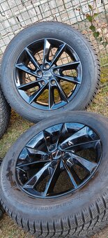 ALU Borbet 5x112 a zimné Dunlop 215/60 R16 - 2