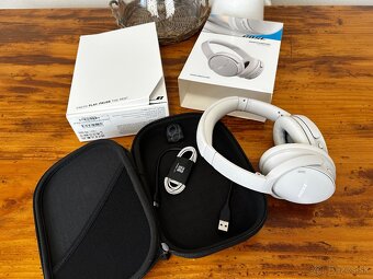 BOSE QuietComfort Headphones biele - 2