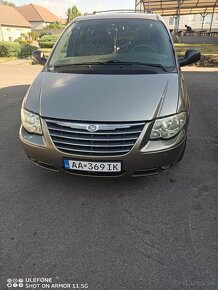 Chrysler Grand Voyager - 2