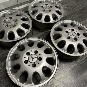 Alu MERCEDES 5x112 15” A1684011402 - 2