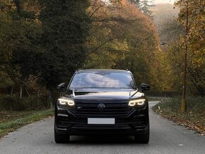 Volkswagen Touareg 4.0 V8 TDI R-Line 4Motion A/T - 2