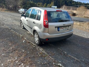 Ford Fiesta 1,25 benzín 55 kW - 2