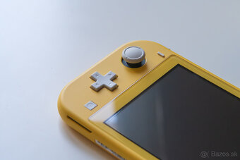 Nintendo Switch Lite - KOMPLET / ZÁRUKA - 2