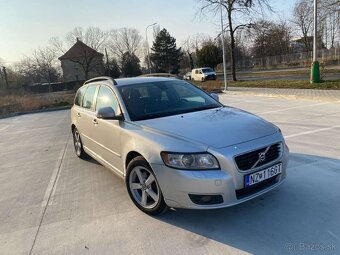 Volvo V50 - 2