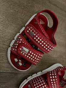 Detské sandálky značky Adidas - 2
