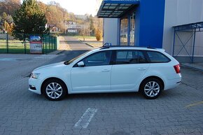 Škoda Octavia Combi 2.0 TDI Drive DSG - 2