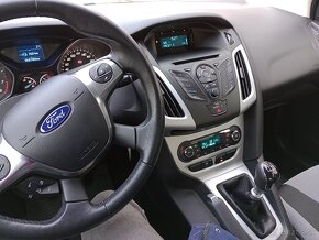 Ford Focus 1.0 EcoBoost Spirit X - 2