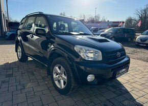 Toyota Rav4 2.0D-4D 4WD nafta manuál 85 kw - 2