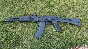 Airsoft AK-105full metal a výbava - 2