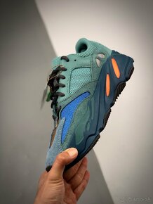 Yeezy 700 Faded azure - 2