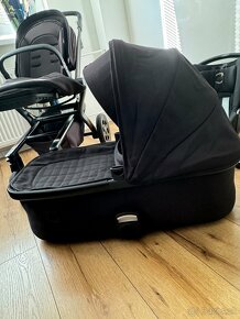 Predám Joolz Hub 4 kombinácia + Isofix základňa - 2