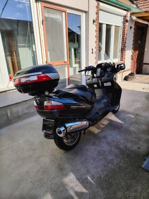 Suzuki Burgman 650i exekutive - 2