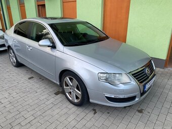 Volkswagen Passat 2.0 TDI Highline DSG - 2