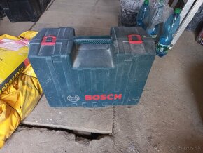 Predám rotačný laser bosch GRL 400H - 2