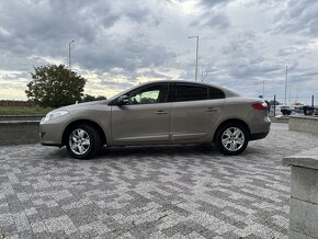 Renault Fluence 1.6 benzín 146 xxx km - 2