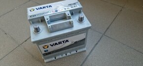 predám nepoužitú autobatériu Varta 12V 54Ah 530A - 2