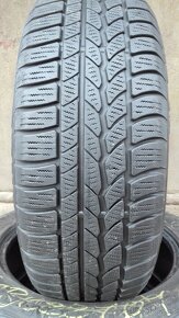 Predám 4-Zimné pneumatiky Continental Winter 215/60 R17 - 2