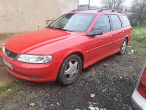 Predám Opel vectra 1.8 benzin - 2