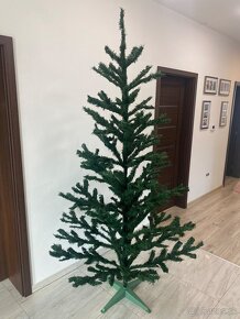 Predám umelý vianočný stromček 220 cm - 2