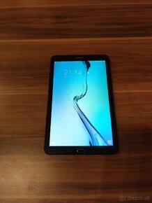 Samsung Galaxy Tab E SM-T560 - 2