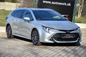 Toyota Corolla kombi TS 2.0 HYBRID E-CVT EXECUTIVE SR 2022 - 2